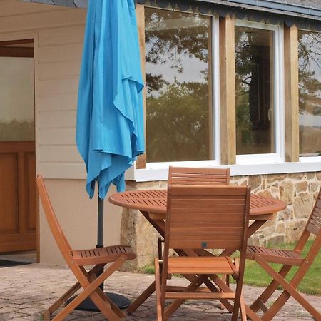 2 Bedroom Awesome Home In Mantallot Buitenkant foto