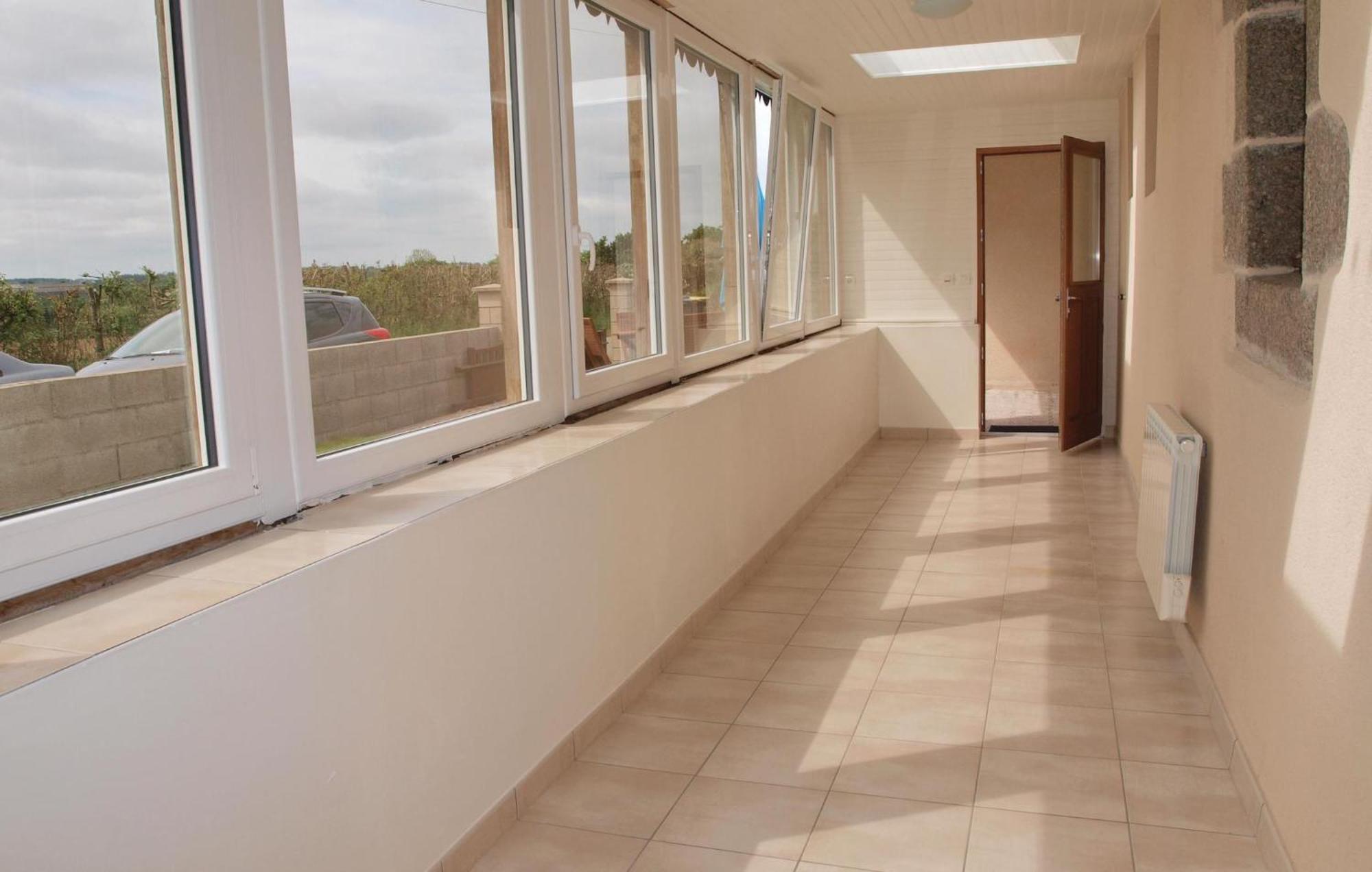 2 Bedroom Awesome Home In Mantallot Buitenkant foto